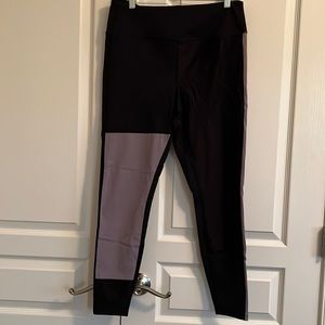ALALA black and mauve leggings size L